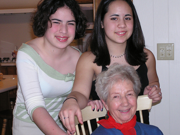 32 Cyd Cook & Pasadena Marie