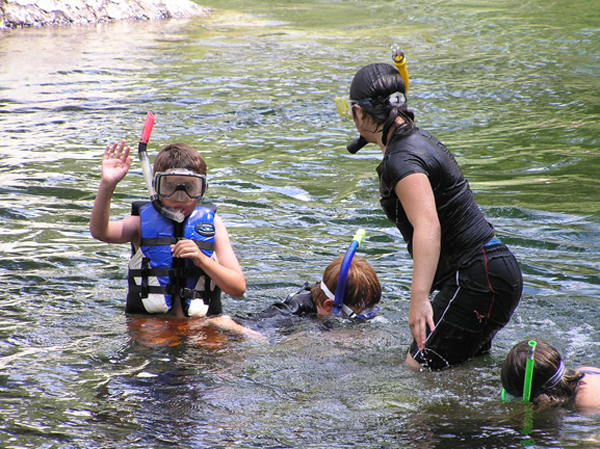 35 Kids Snorkling