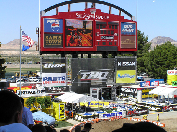 001 Sam Boyd Stadium
